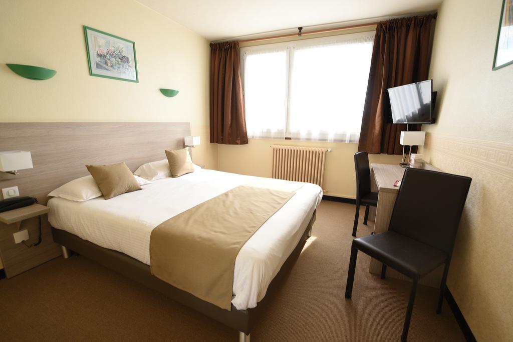 Hotel Continental Vierzon Exteriör bild